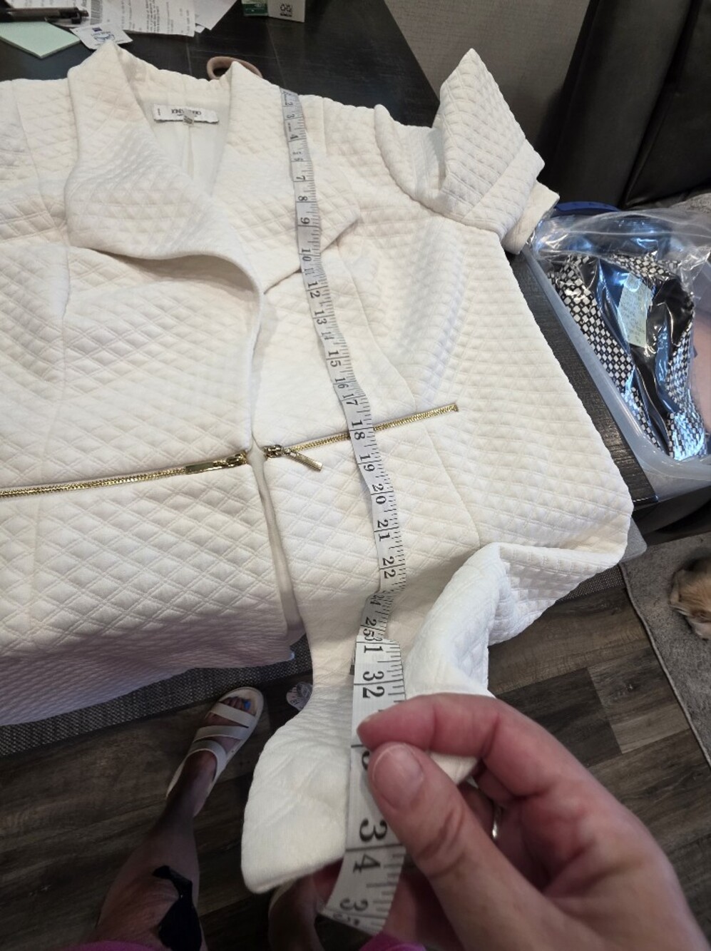 Jones Studio Cream Quilted Open-Front Trench Coat with Gold Zippers - Picture 9 of 11